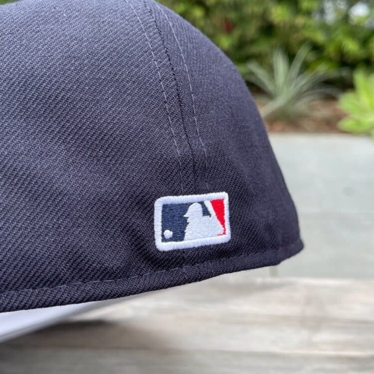 New Era Braves 1995 WS Gray UV