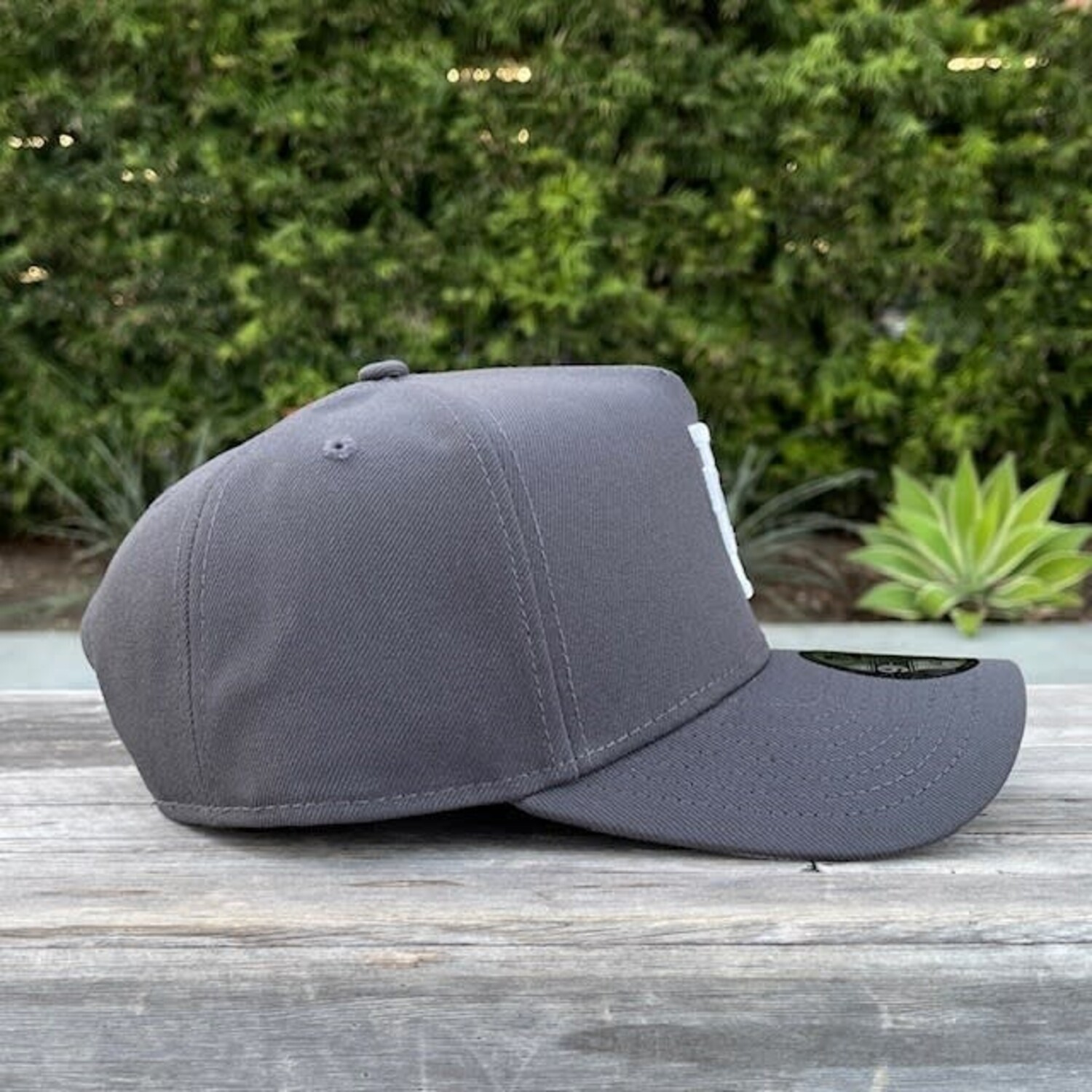 LA Upside Down Graphite 940AF Snapback - The Locker Room of Downey