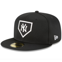 New Era Yankees 22 Club House BW