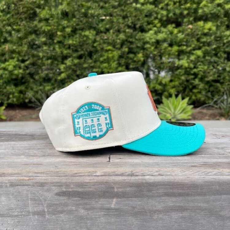 New Era Yankees Ivory/Teal SP 940 A-Frame