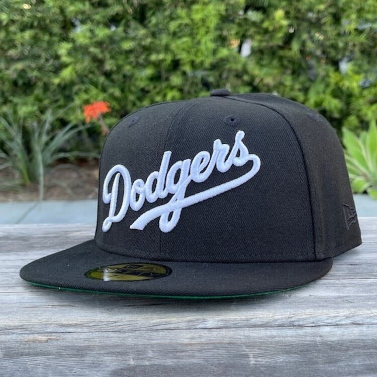 New Era LA Wordmark BW Green UV