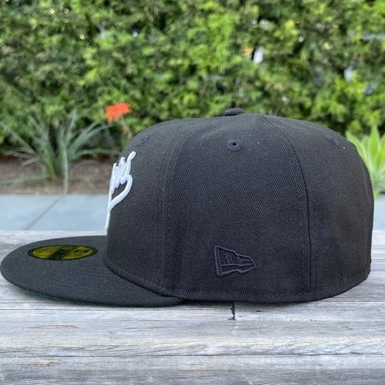 New Era LA Wordmark BW Green UV