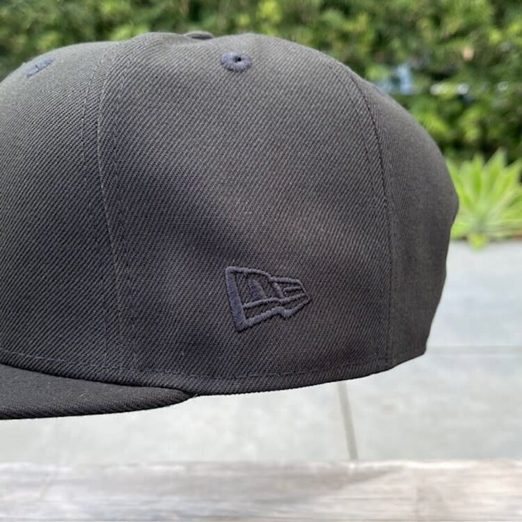New Era LA Black 100 Years 950 Snapback