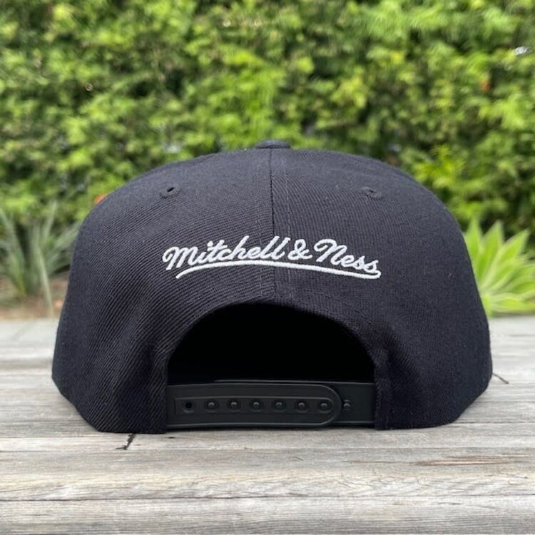 Mitchell and Ness Trail Blazers M&N Team Ground 2.0 Snapback Black