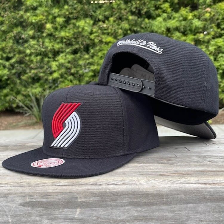 Mitchell and Ness Trail Blazers M&N Team Ground 2.0 Snapback Black
