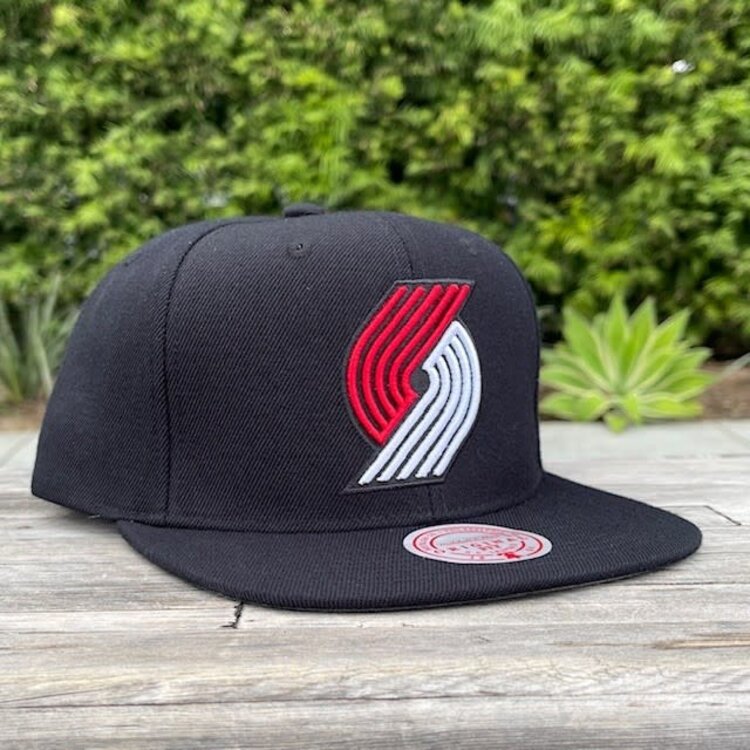 Mitchell and Ness Trail Blazers M&N Team Ground 2.0 Snapback Black