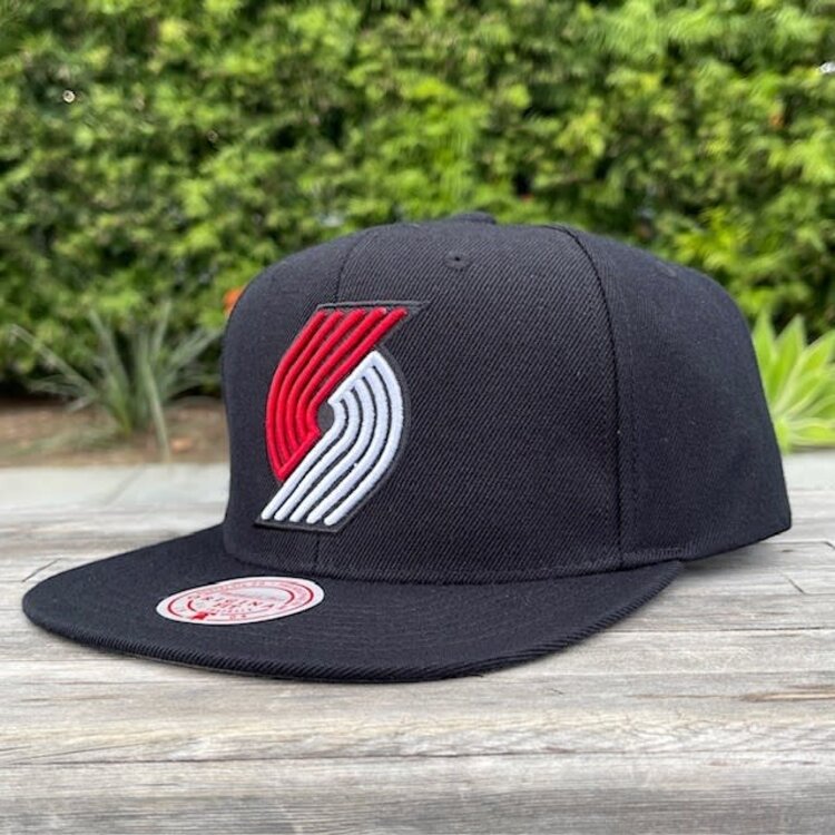 Mitchell and Ness Trail Blazers M&N Team Ground 2.0 Snapback Black