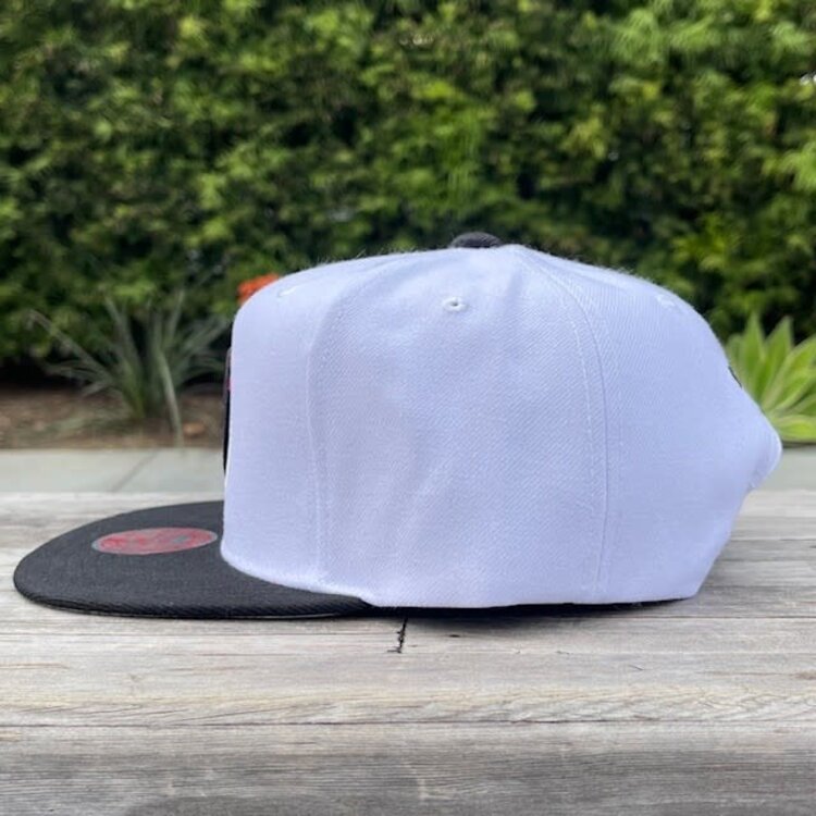 Mitchell and Ness Nets M&N Playoff Wins Snapback White/ Black