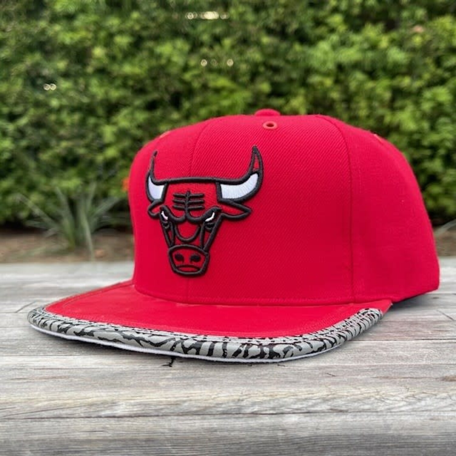 Mitchell & Ness Snapback Cap VISOR PRINT Chicago Bulls