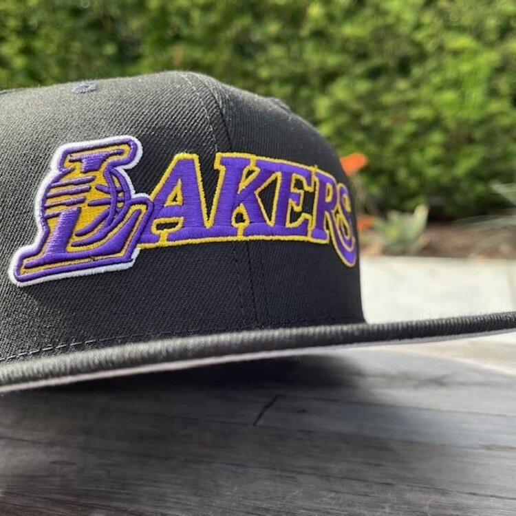 New Era Lakers Wordmark Logo Snapback