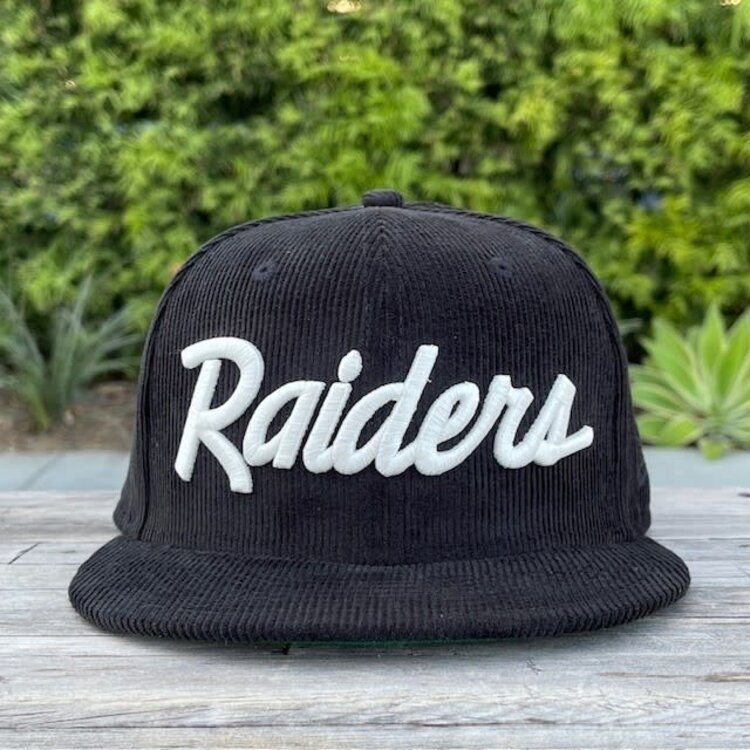 New Era Raiders BW Script Corduroy