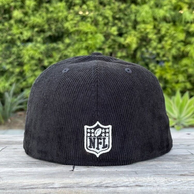New Era Raiders BW Script Corduroy