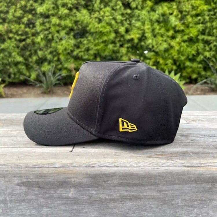New Era Pirates Black Team 940 A-Frame