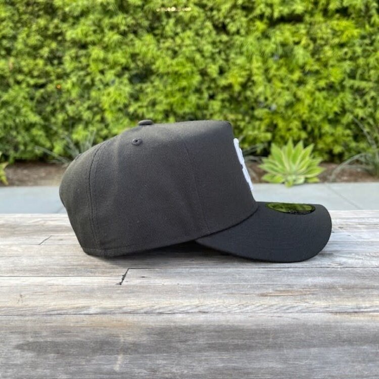 New Era SD Padres Black White 940 A-Frame