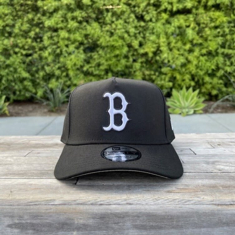 New Era Boston B Black White 940 A-Frame