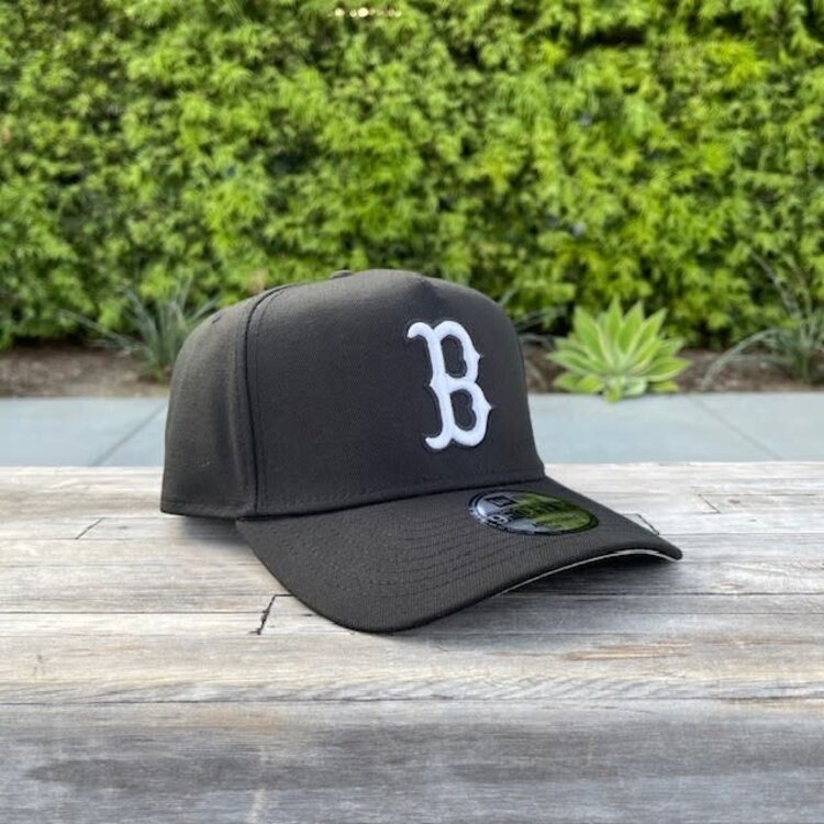 New Era Boston B Black White 940 A-Frame