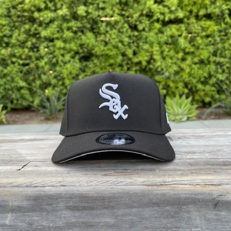 New Era White Sox Black White 940 A-Frame