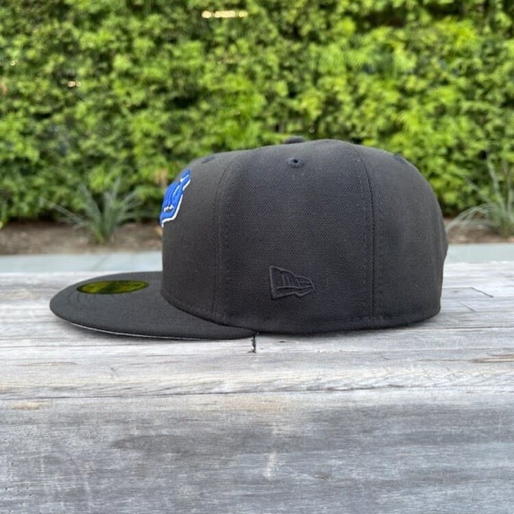 New Era Yaquis Black Royal Script