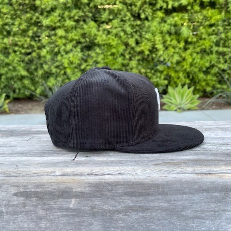 New Era LA Upside Down BW Cord GUV 950 Snapback