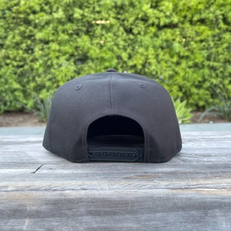 New Era LA Dodgers "D" Black Black 950 Snapback