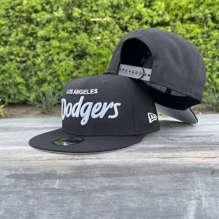 New Era LA Black White Script 950 Snapback