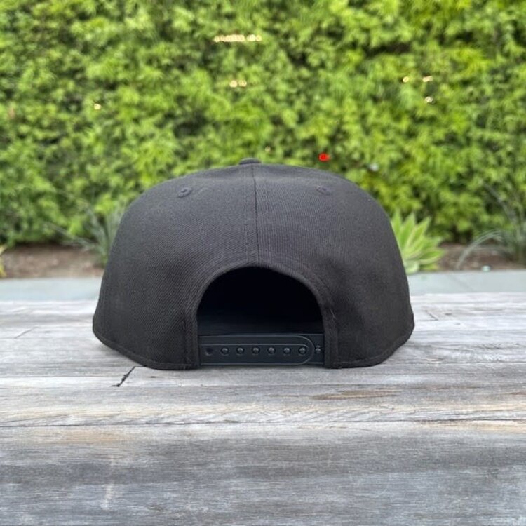 New Era LA Black White Script 950 Snapback