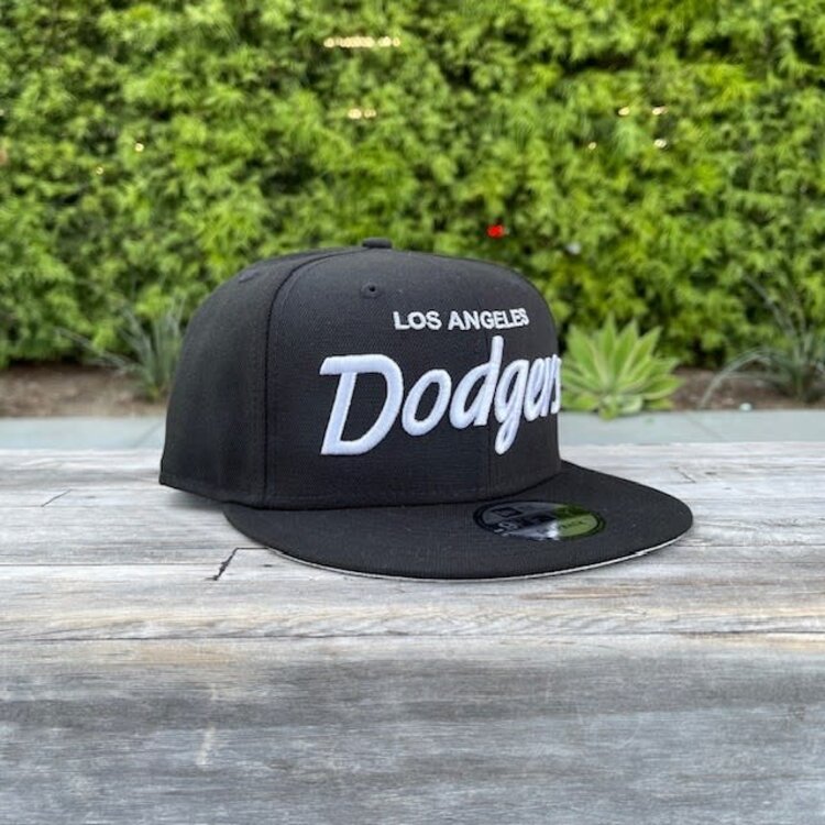 New Era LA Black White Script 950 Snapback