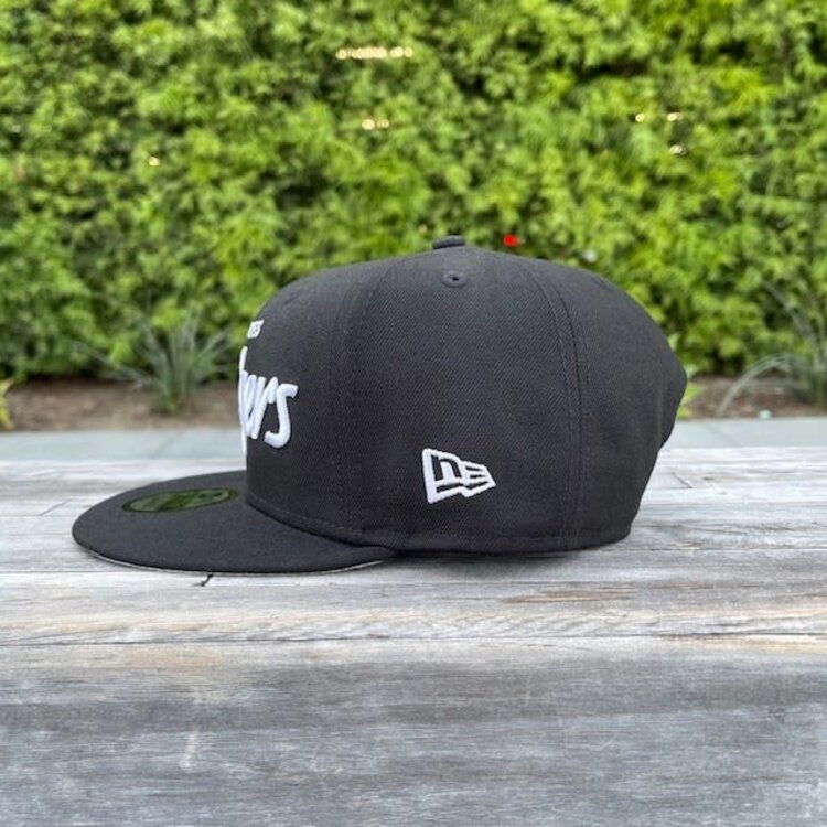 New Era LA Black White Script 950 Snapback