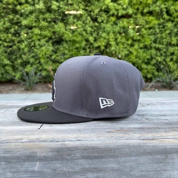 New Era LA Graphite/Black Black-White 950