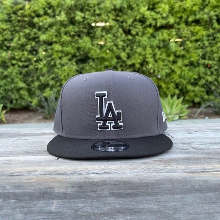 New Era LA Graphite/Black Black-White 950