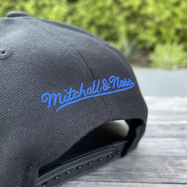Mitchell and Ness MLB LA Team Classic Coop Snapback