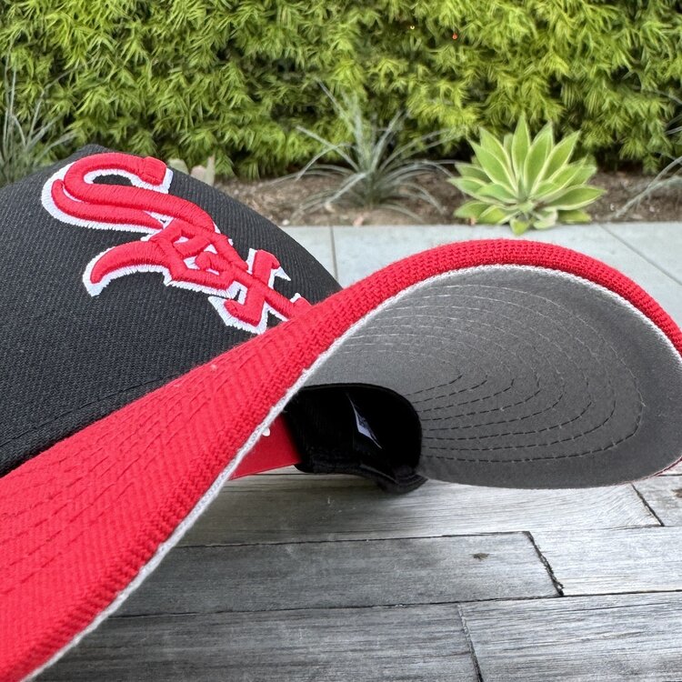 New Era White Sox Black/Red RW 2005 WS Champs 940 A-Frame