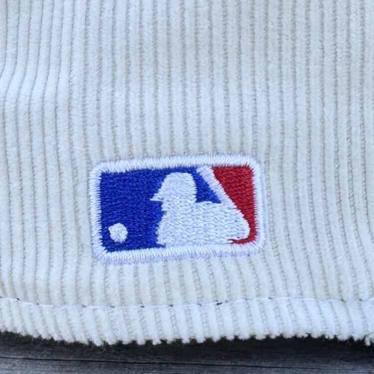 New Era LA Cursive Ivory Cord MLB SP