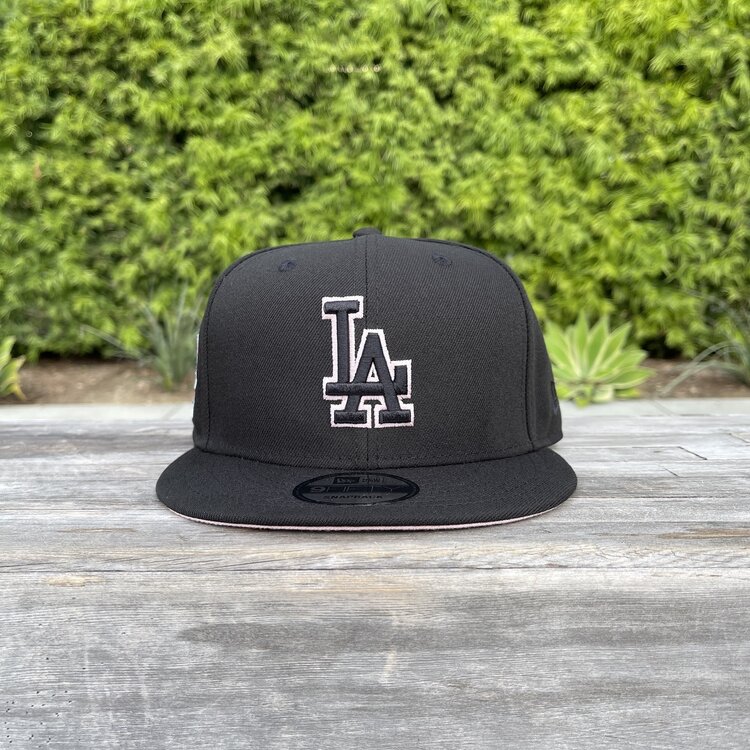 New Era LA Black Black-Pink Outline 100th PUV 950