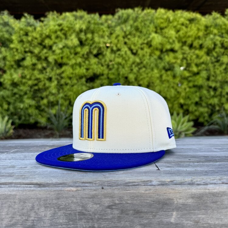 New Era Mexico Ivory/ Royal "M" w/Flag 950 Snapback