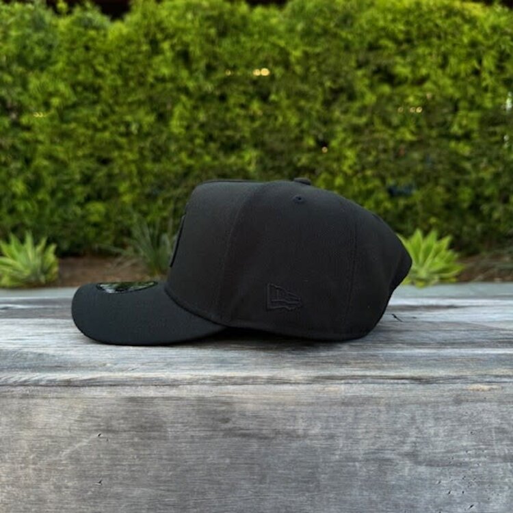 New Era San Diego Padres Black Black 940 A-Frame