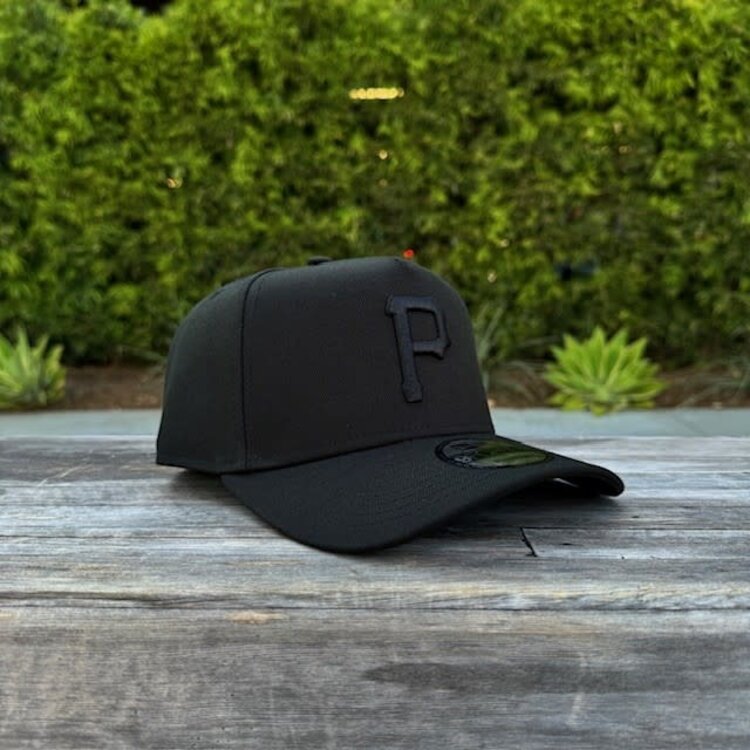 New Era Pittsburgh Pirates Black Black 940 A-Frame