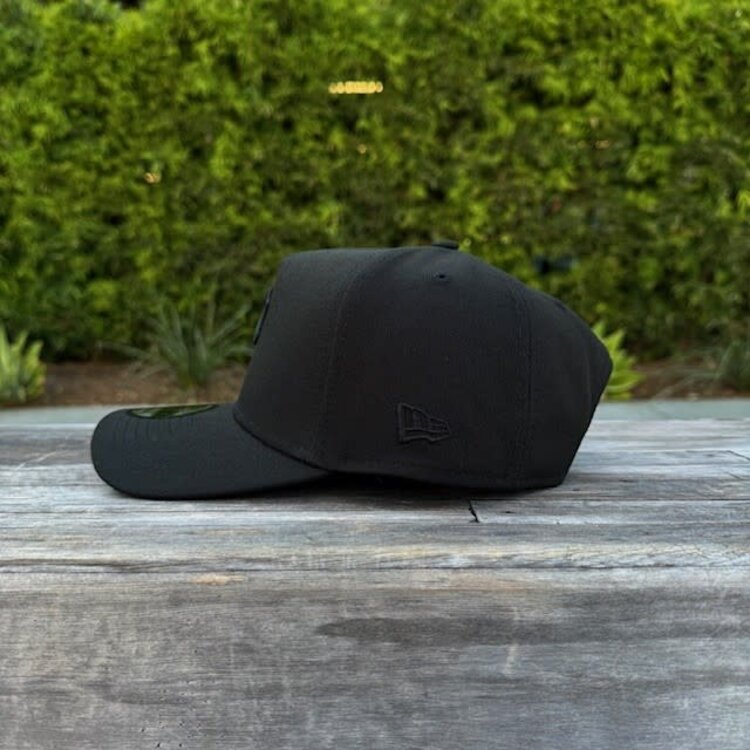 New Era Pittsburgh Pirates Black Black 940 A-Frame