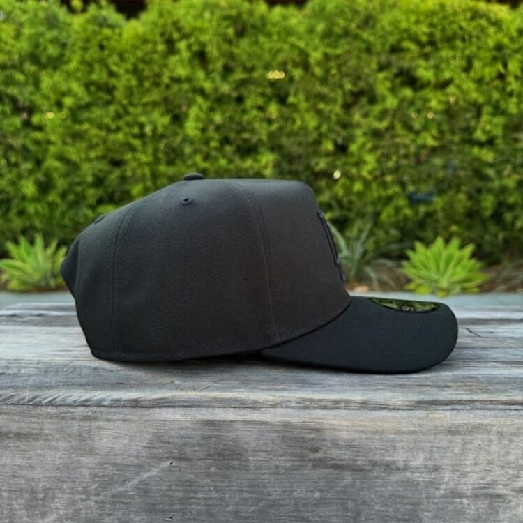 New Era LA Dodgers Black Black 940 A-Frame