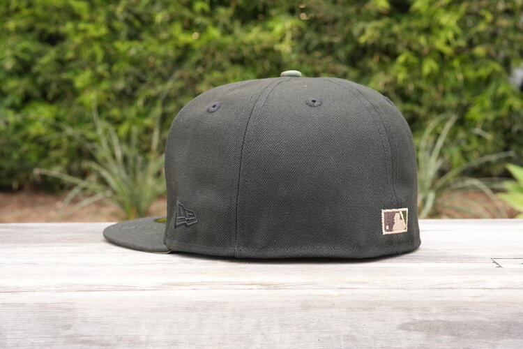 New Era LA Black JRob 75 Camo UV