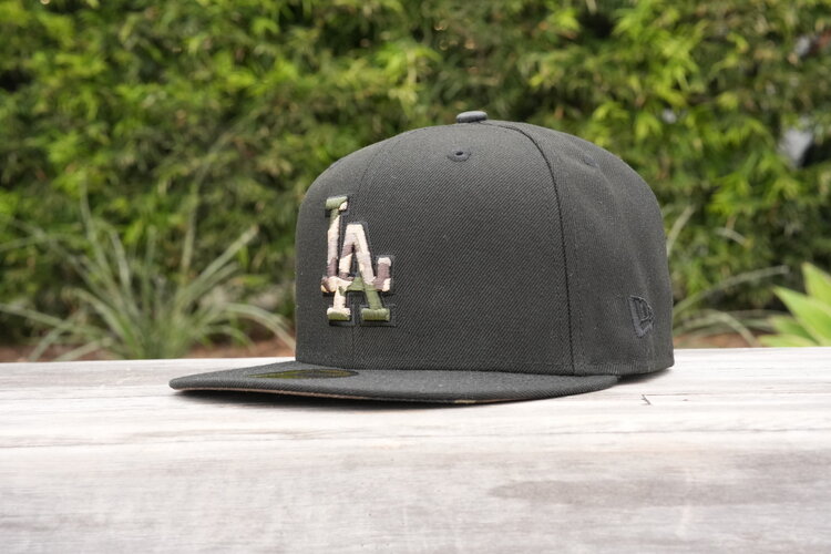 New Era LA Black 100th Camo UV