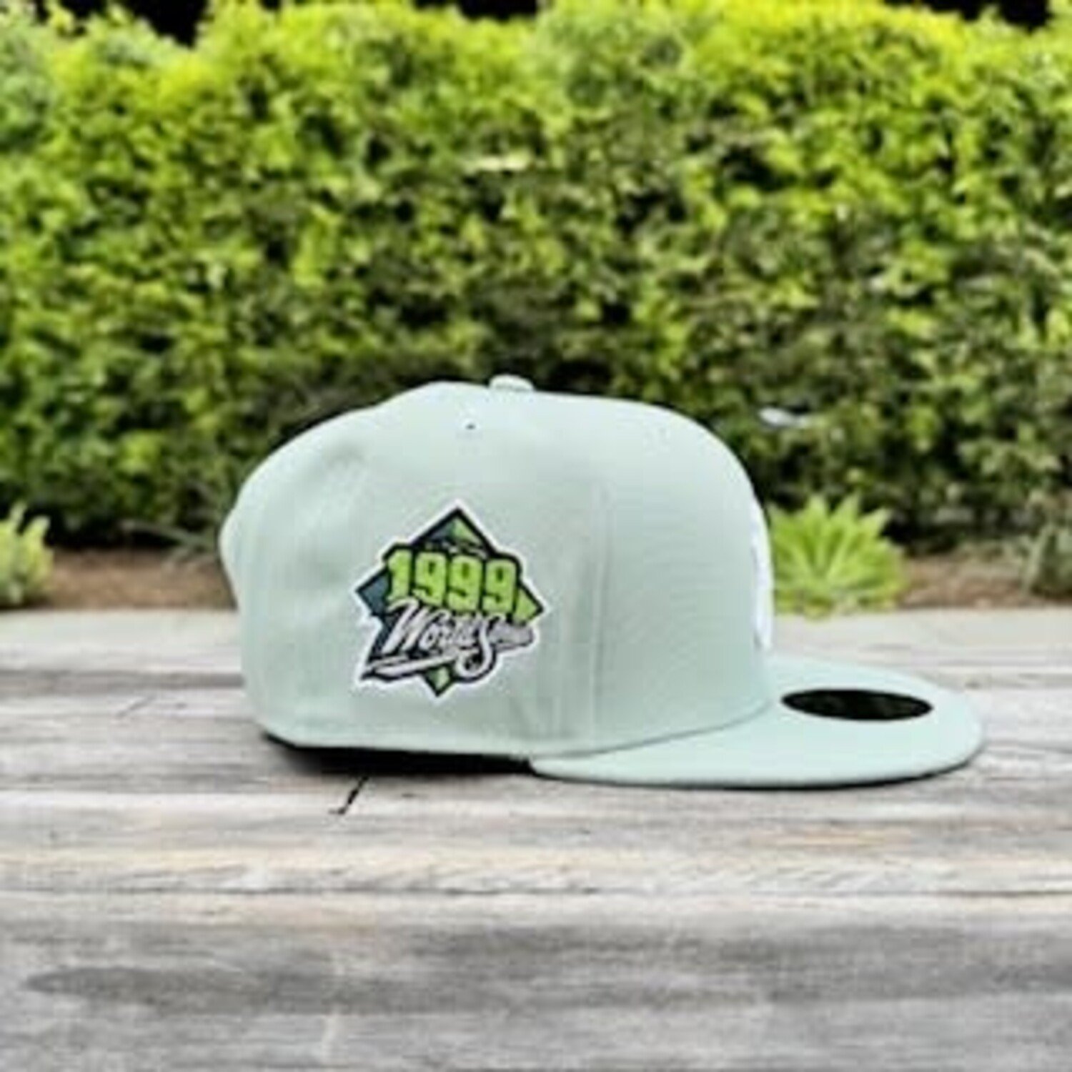 SEE SEE × NEW ERA 950 グリーン SEE SEE x New Era 950 Green - メルカリ