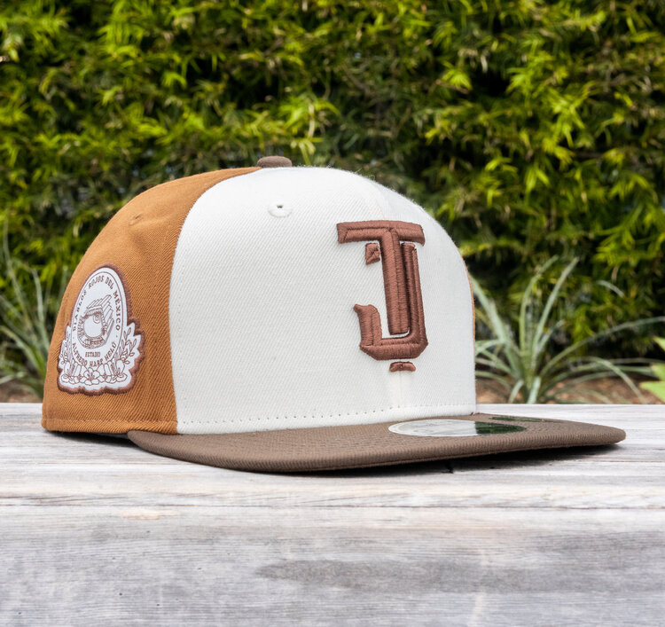New Era Toros de Tijuana Ivory/Peanut/Walnut 950 Snapback
