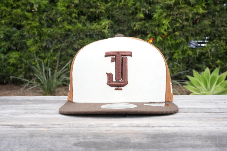 New Era Toros de Tijuana Ivory/Peanut/Walnut 950 Snapback