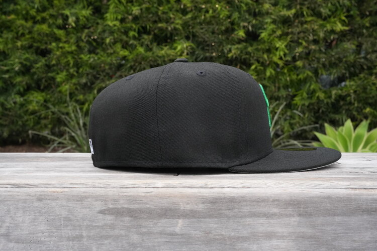 New Era Milwaukee Brewers Black Mexico Colors