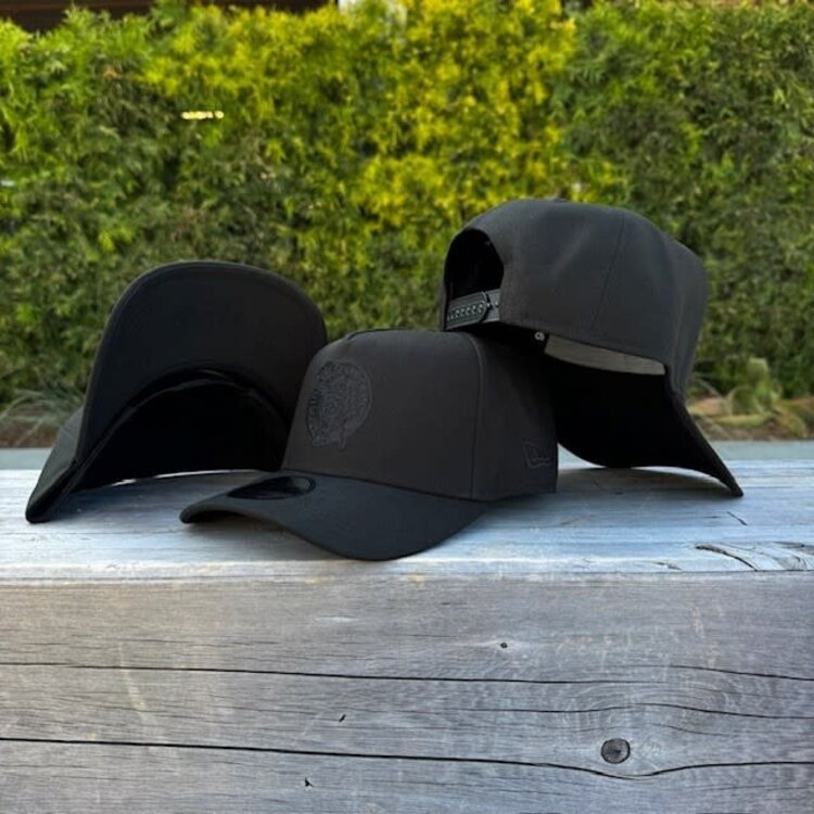New Era Boston Celtics Black Tonal 940 Snapback A-Frame