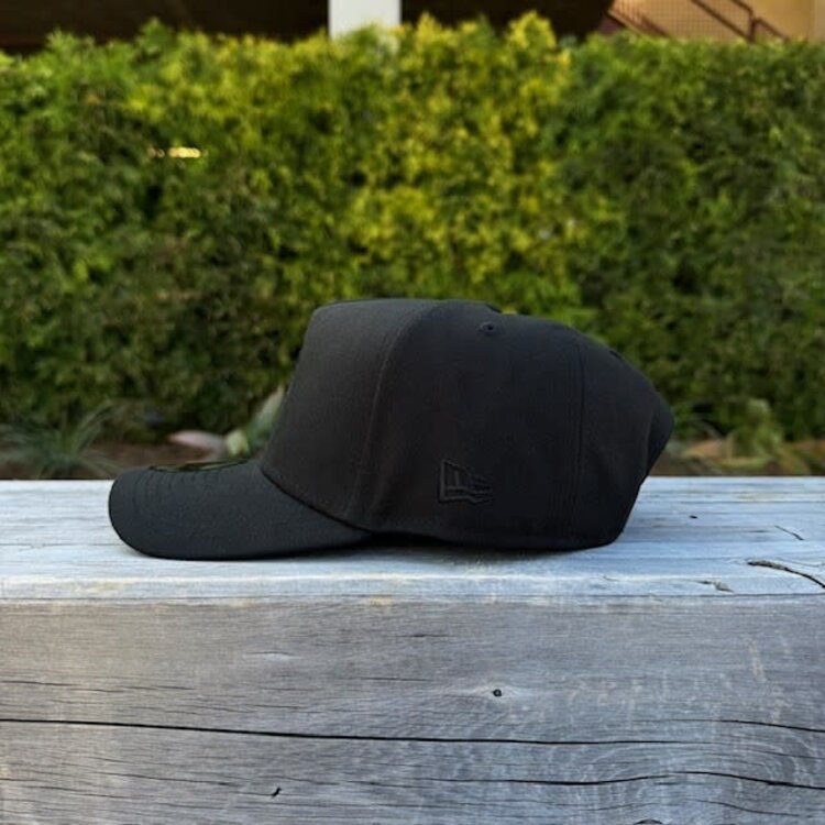 New Era Boston Celtics Black Tonal 940 Snapback A-Frame