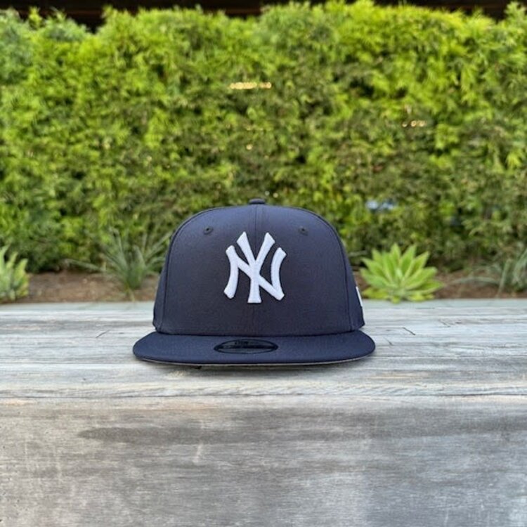 New Era NY Yankees Navy Youth 950 Snapback