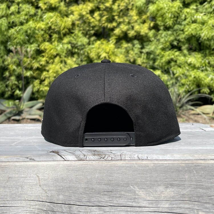 New Era LA Upside Down BW 950 Snapback