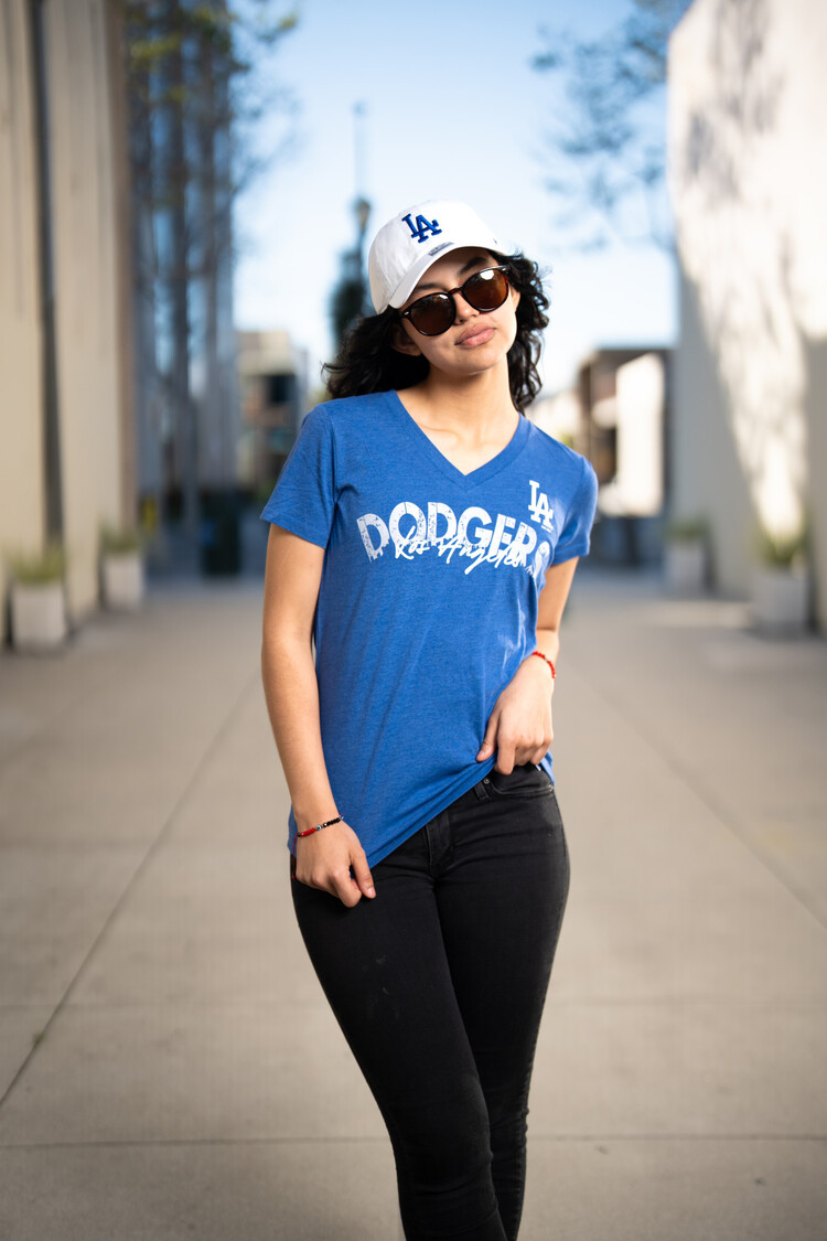 G-III LA Dodgers W GIII Key Move V-Neck